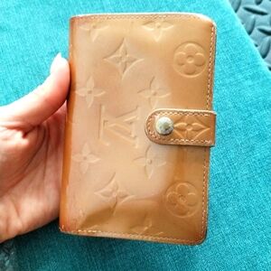 Louis Vuitton Vernis Gold Wallet